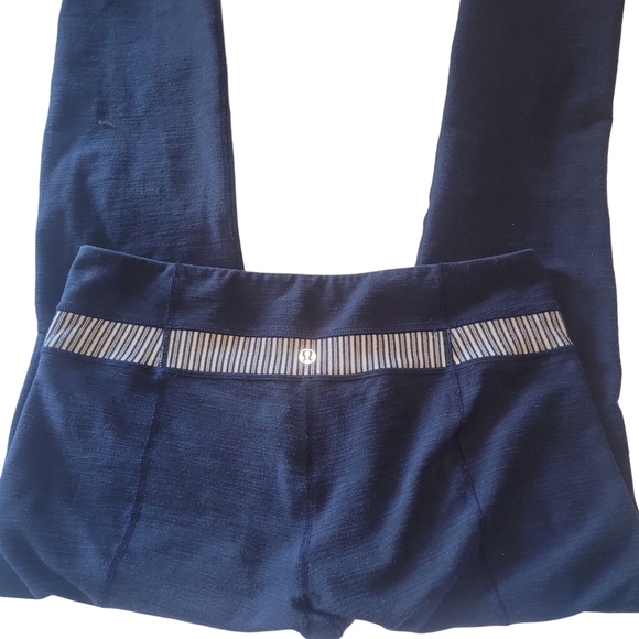 Lululemon Navy Blue Leggings Sz.8 - Picture 2 of 3